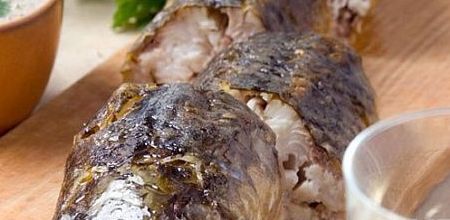 Кефаль жареная с ореховым соусом, форель по-грузински, цоцхали, рыба с соусом «Киндзмари»